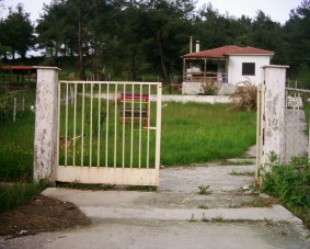 Unser Haus im April 2004